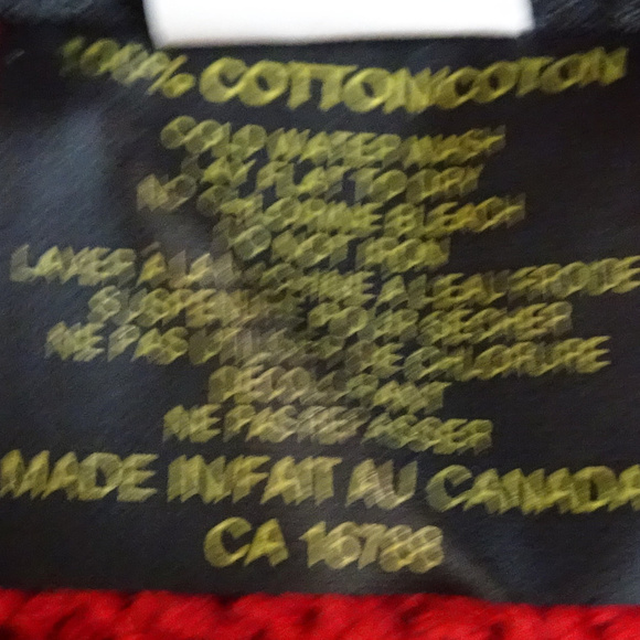 Executive Level Red Skating Thermal Shirt Medium - Picture 5 of 5